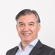 Sebastian Paredes