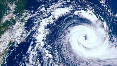 Quantifying the Effect of Climate on Corporate Credit Risk