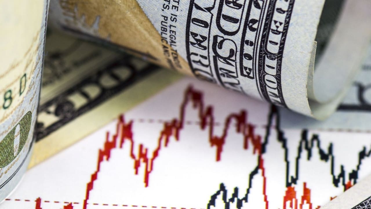 Pro Forma Analysis to Forecast US Corporate Credit Risk 