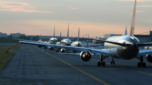 Aecon pursuing Bermuda airport stake sale