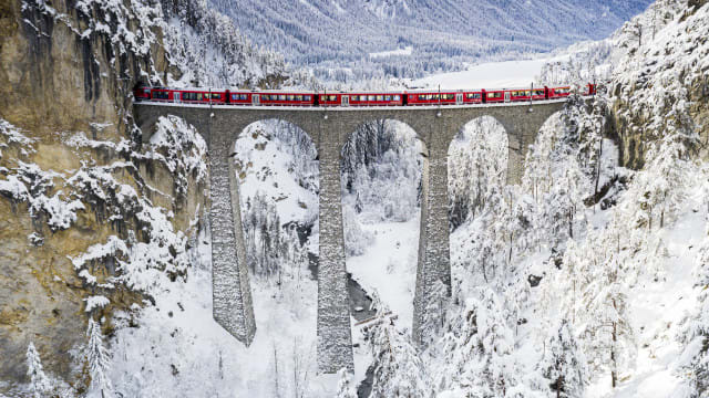 Best luxury incentive train trips