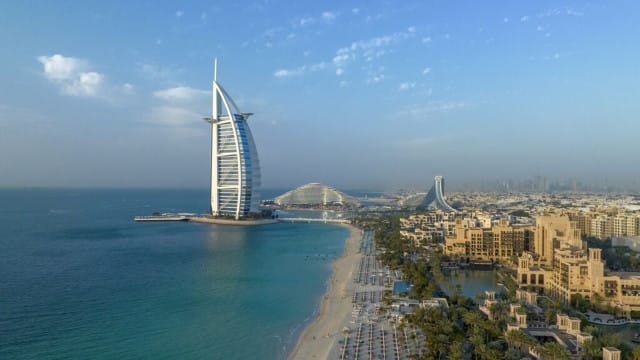 Tell us about Dubai and win a £500 travel voucher!