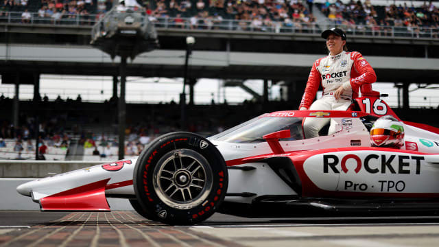 Making history at the Indy 500 with Beth Paretta and Simona De Silvestro
