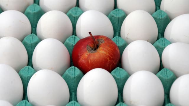 Place branding, not place blanding