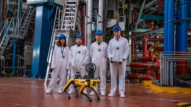 Dog-like robot inspections, a mobile nuclear reactor and low-flying aircraft: Engineering Futures Weekly